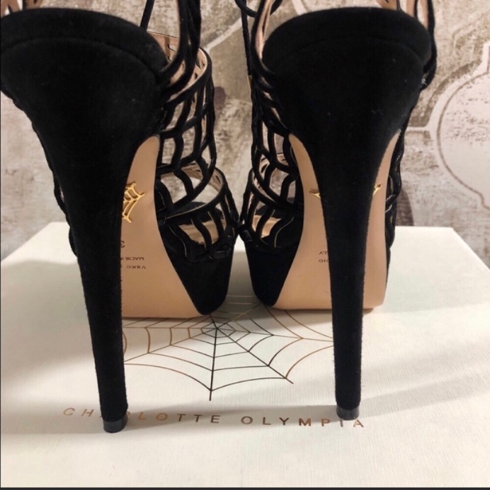🕷CHARLOTTE OLYMPIA 🕷 - Picture 8 of 9
